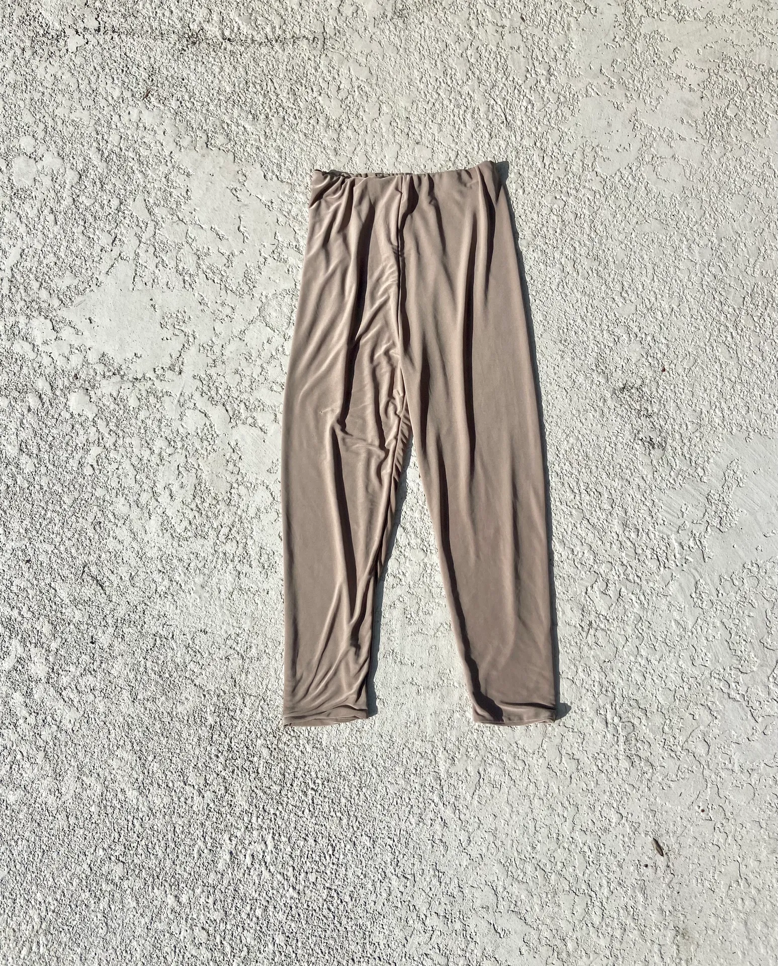 PrettyLittleThing High Rise Tan Leggings  - Image 4