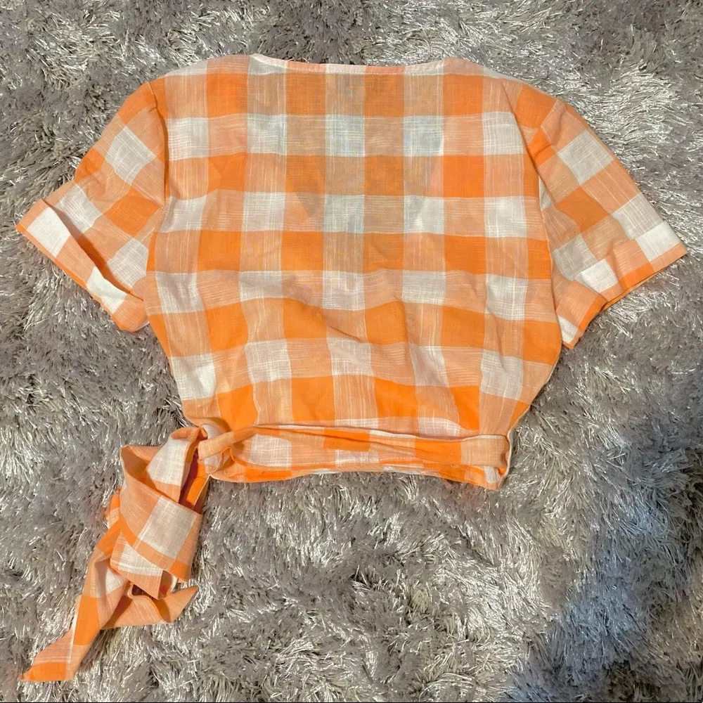 L'ACADEMIE - The Lani Wrap Front Top - Image 9