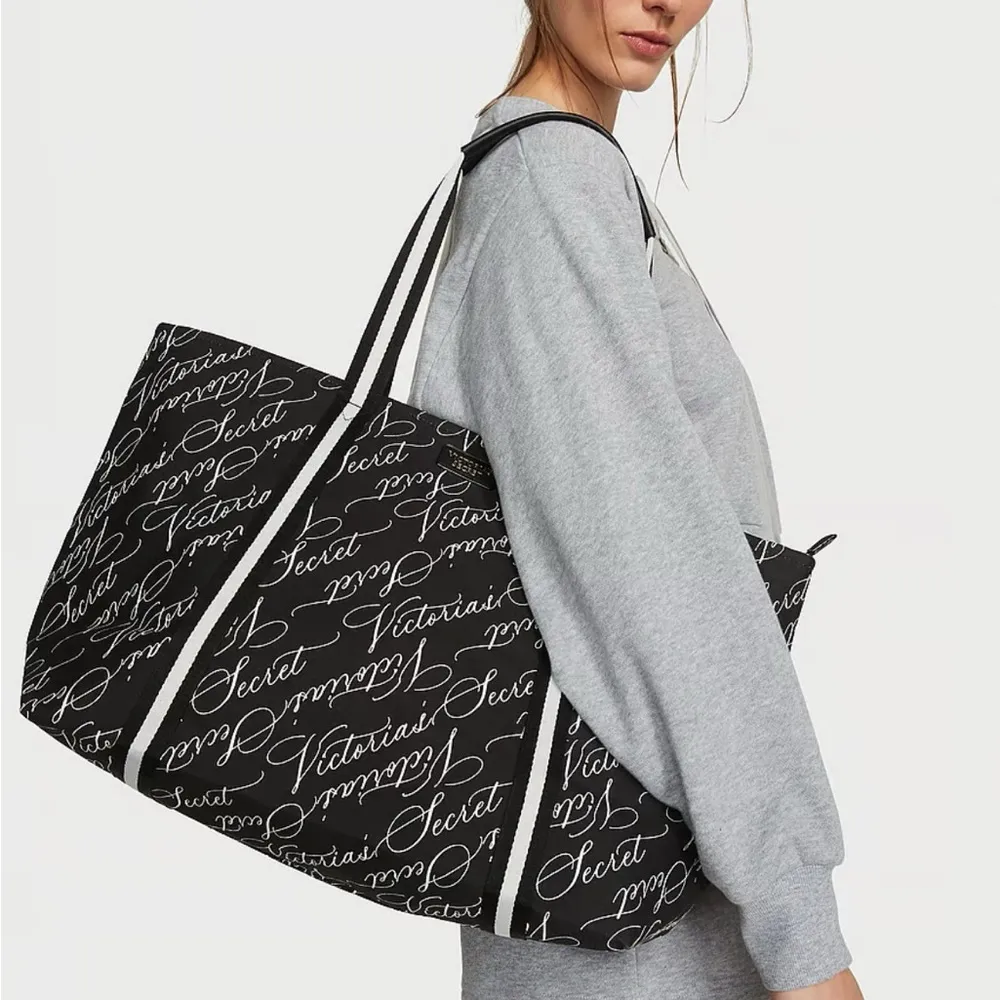 Victoria secret logo weekender tote - Image 7