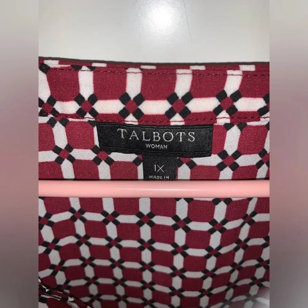 Talbots Classic red/white patterned crepe tunic top 1X‎ - Image 2