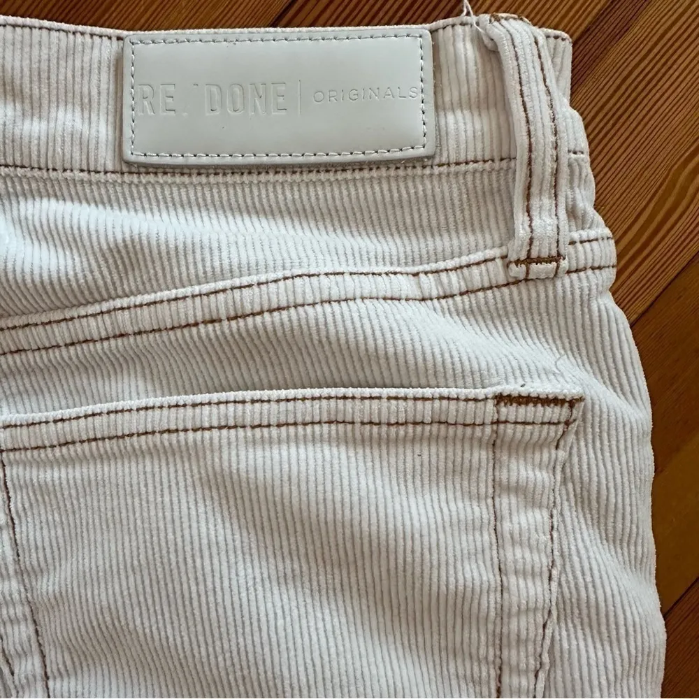 Re/Done High Rise Ankle Crop Stretch Corduroys in Winter White - Image 6