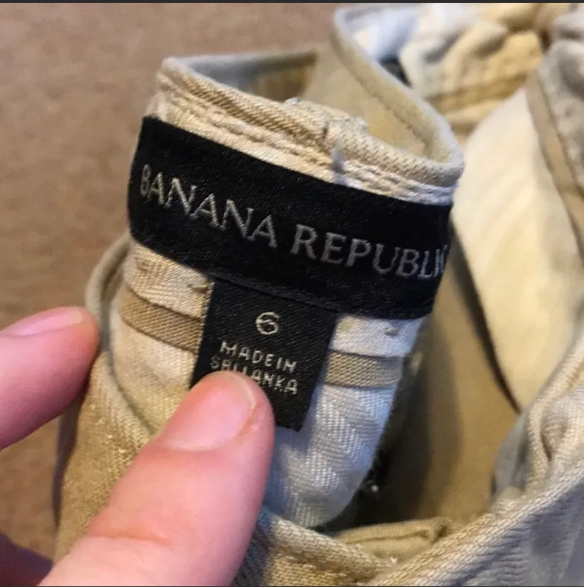 Banana Republic Sloan - Image 2