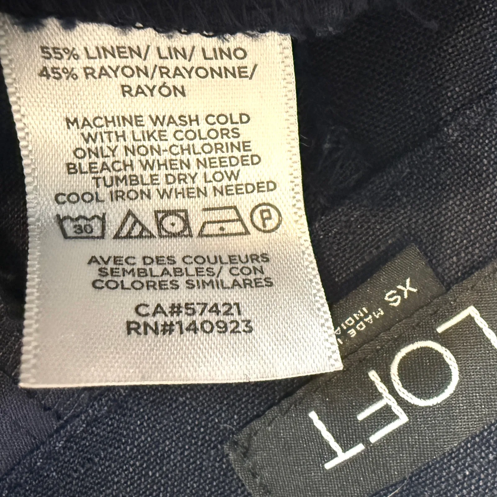 Loft XS navy wide leg cropped linen pleated button front pant P 2785 - Image 4