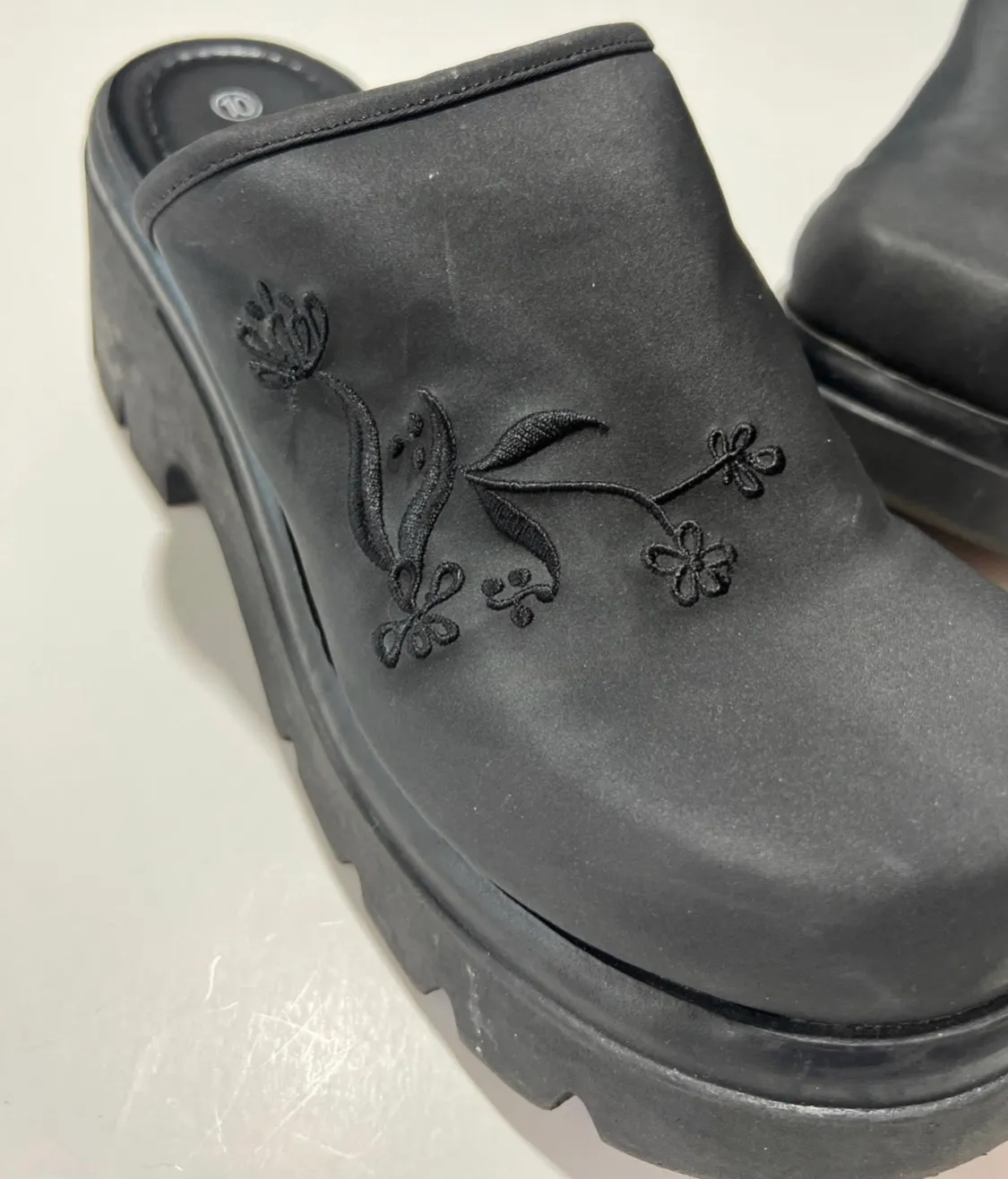 Platform Leather Sandals - Image 5