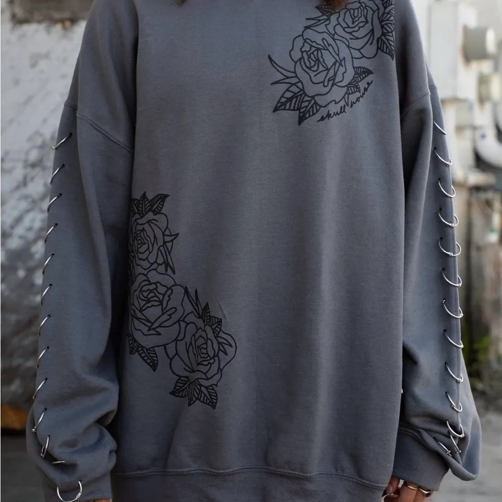 Skull House Designs Pierced Crewneck Gray Size M - Image 4