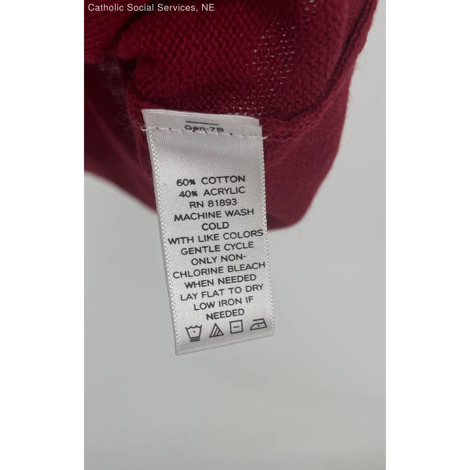 Liz Claiborne‎ Red Women's Sleeveless Cotton Blend Tank - Size Small - Image 6