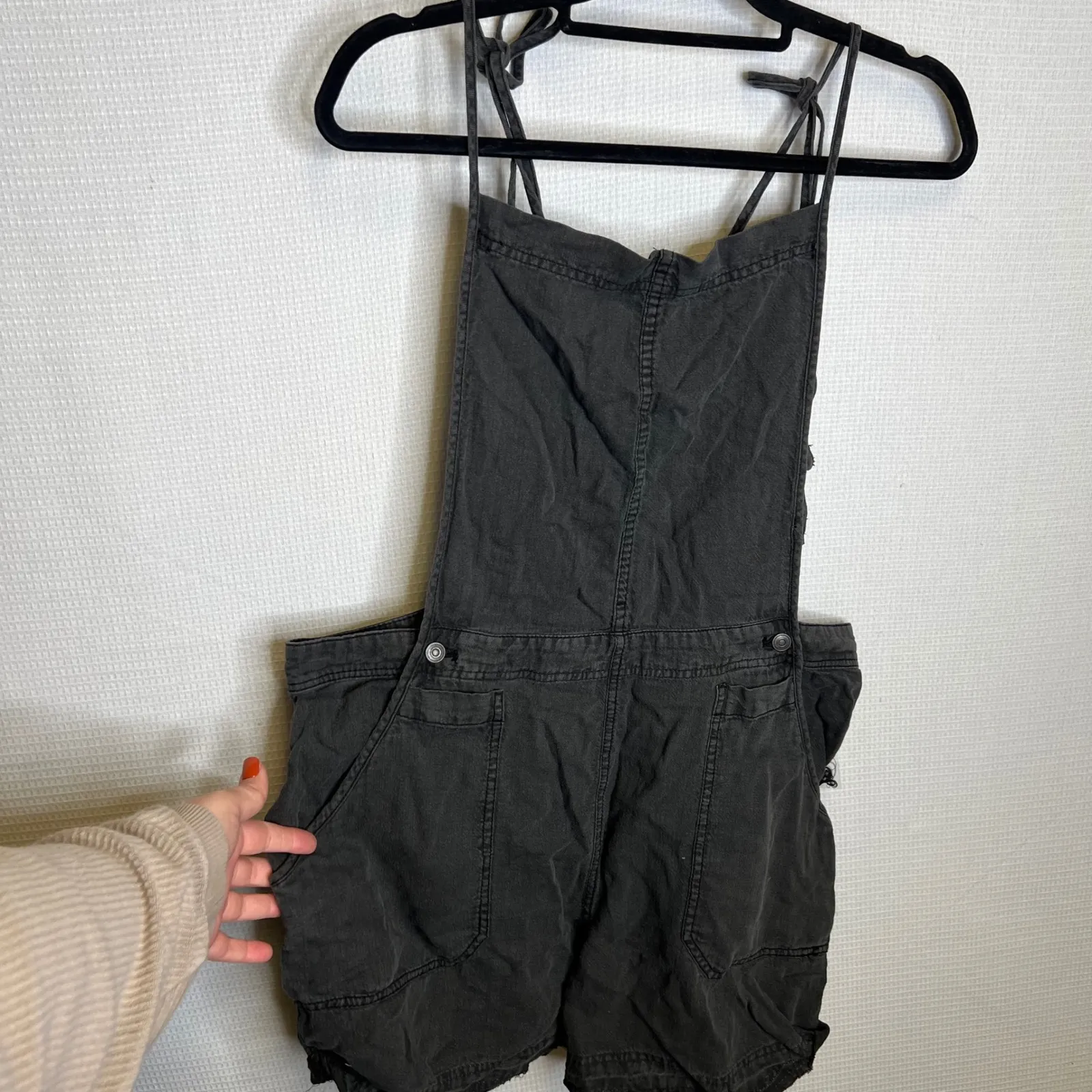 Free People Black Linen Blend Shortalls Overalls Women's XL NWOT - Image 2