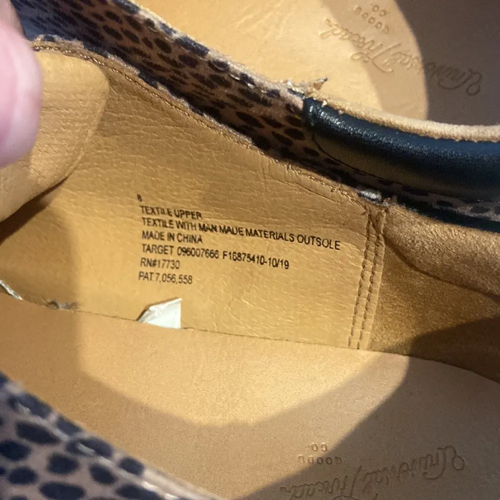 Target Leopard Espadrilles size 8 - Image 3