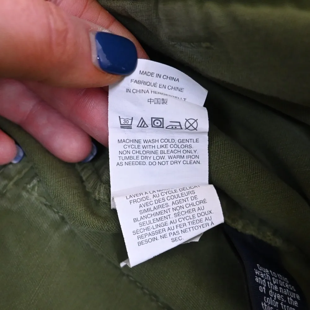 J. Crew Women's 6 Army Green Cargo Shorts - Image 10