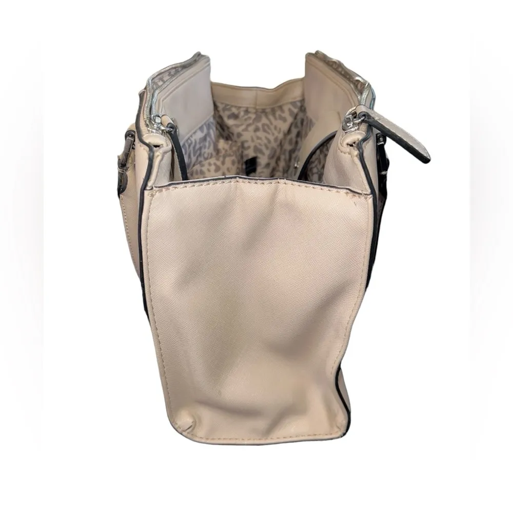 Guess Los Angeles White Faux Leather Purse Crossbody Tote - Image 3