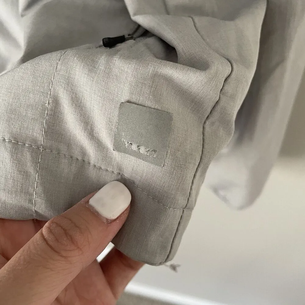 Vuori Size L Gray Outdoor Trainer Shell Women’s Jacket Full Zip Hoodie - Image 4