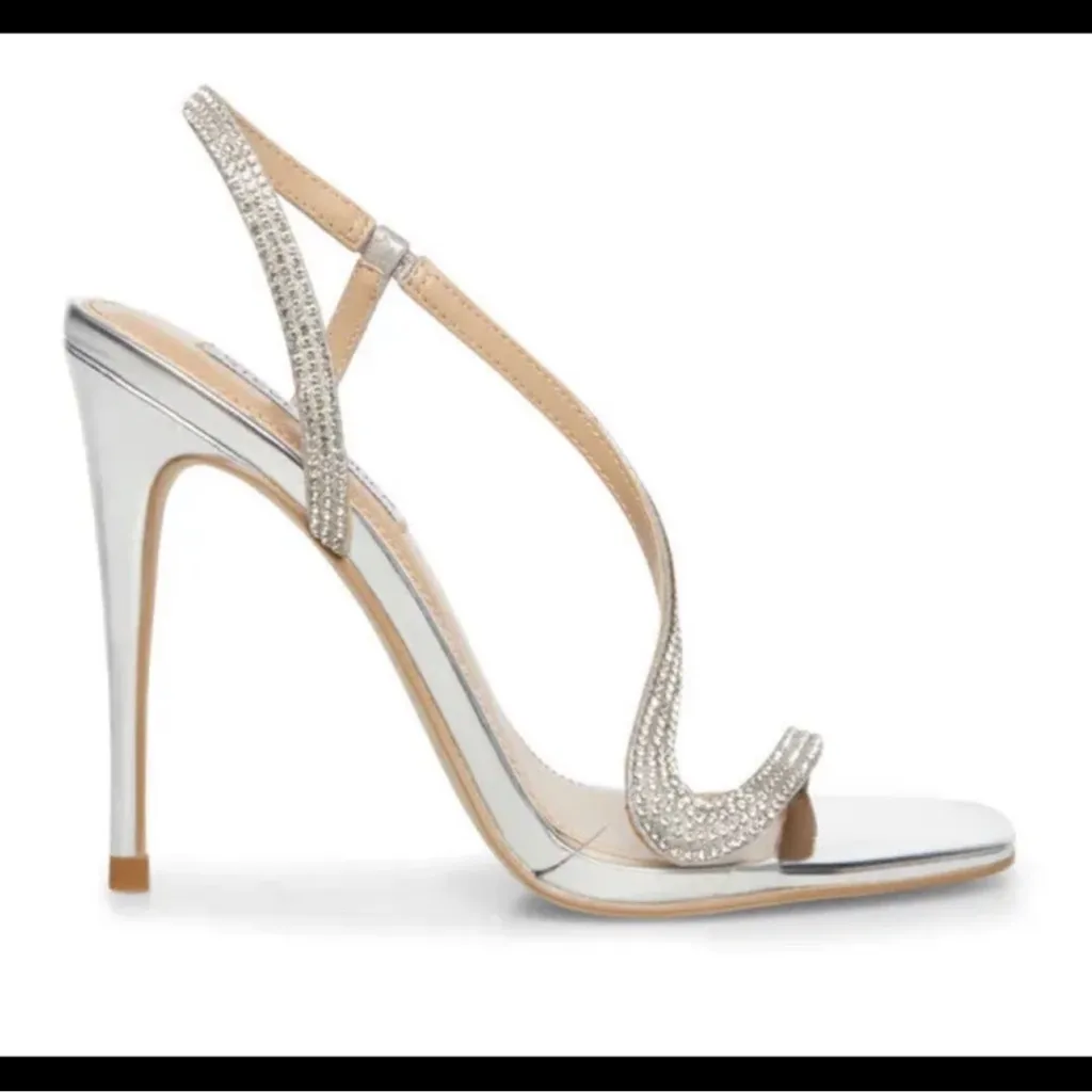 Steve Madden Noelle Metallic Silver Heels - Image 10