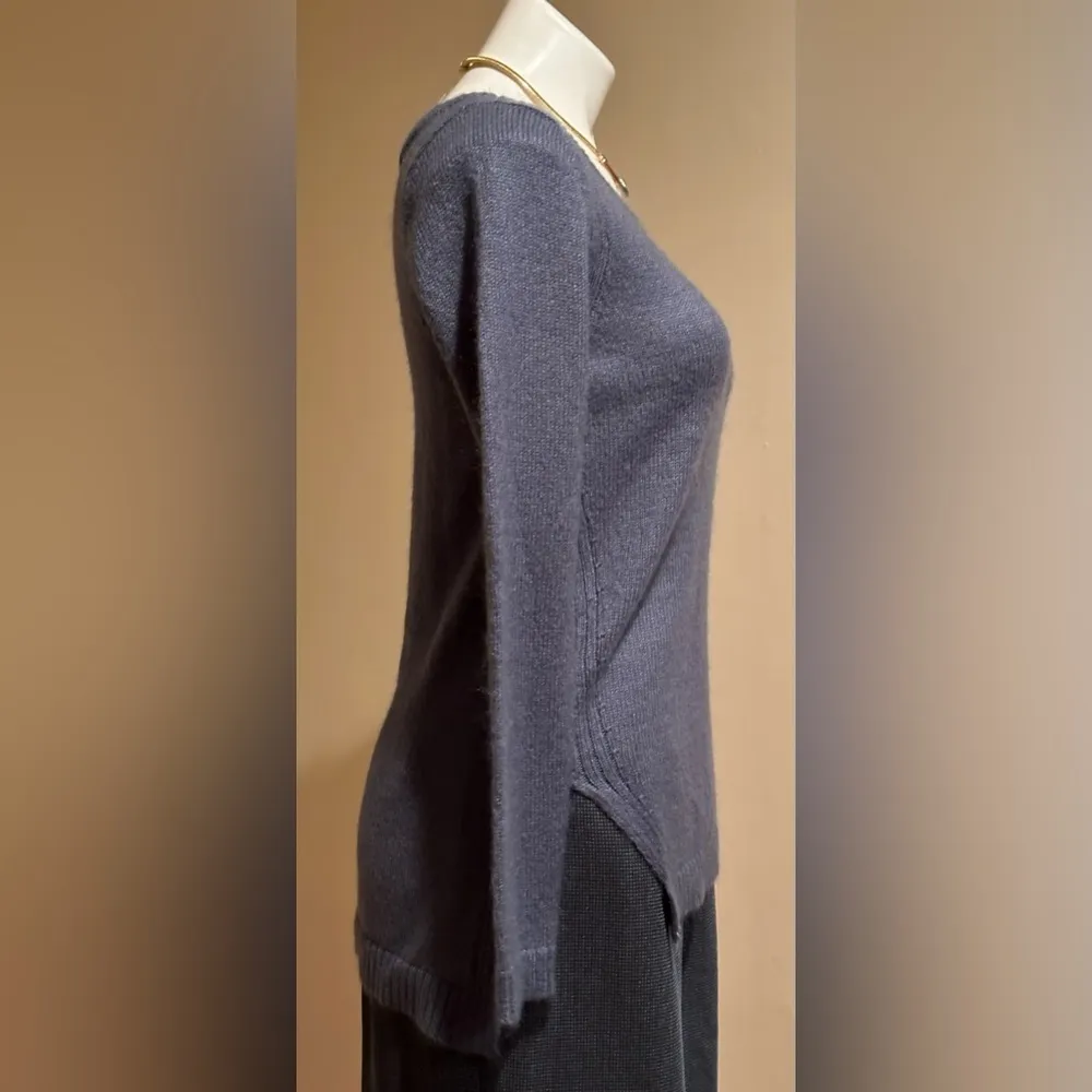 Lauren Conrad Blue Pull Over Sweater Open Knit Round Neck Acrylic & Nylon SZ S - Image 3