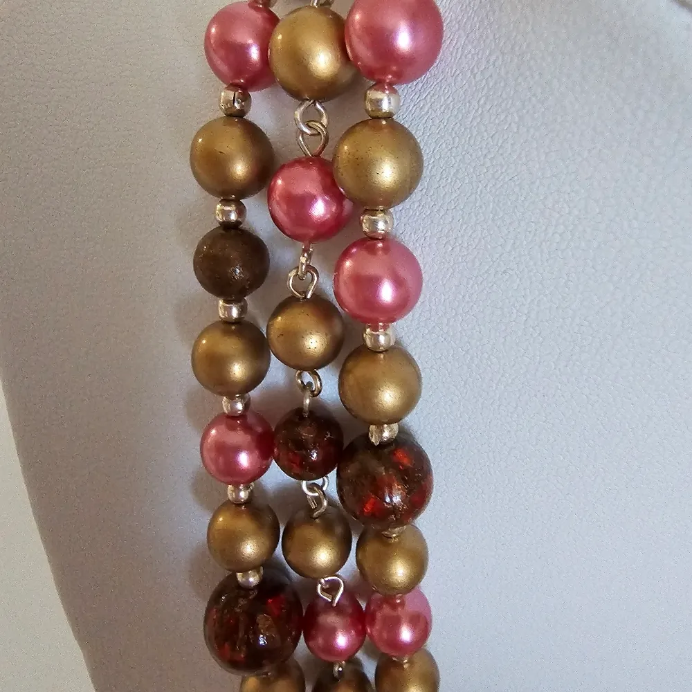 Vintage Pearl Bronze Iridescent Art Glass Bead Triple Strand Burgundy Necklace Red - Image 4