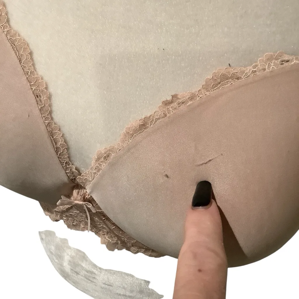 Victoria's Secret Lace Accent Bra in Blush Convertible Straps See Pics Underwire - Image 6