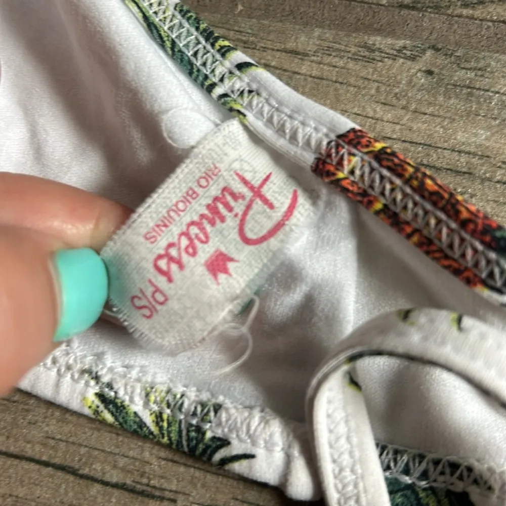 Princess pineapples print bikini top White - Image 3