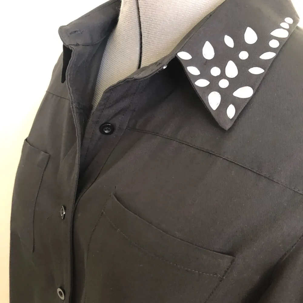 IMAN Womens Shirt Black Diamante Collar Size Medium Black long Sleeves New - Image 4