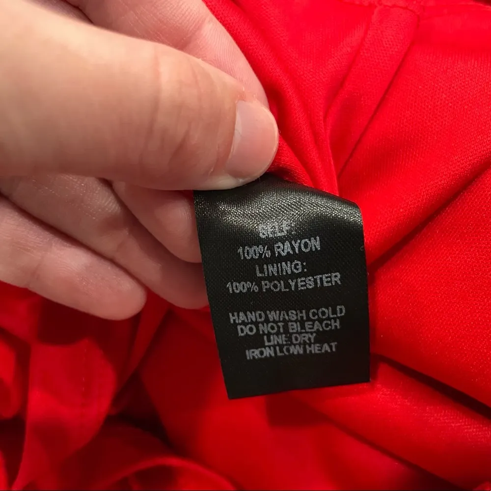 Lulu’s Roxanna Red Tie Back Romper XS - Image 8