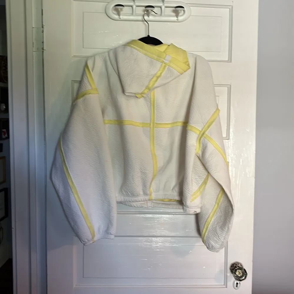 NWT Free People Movement White and Yellow Glow Puffer Jacket Size L - Image 6