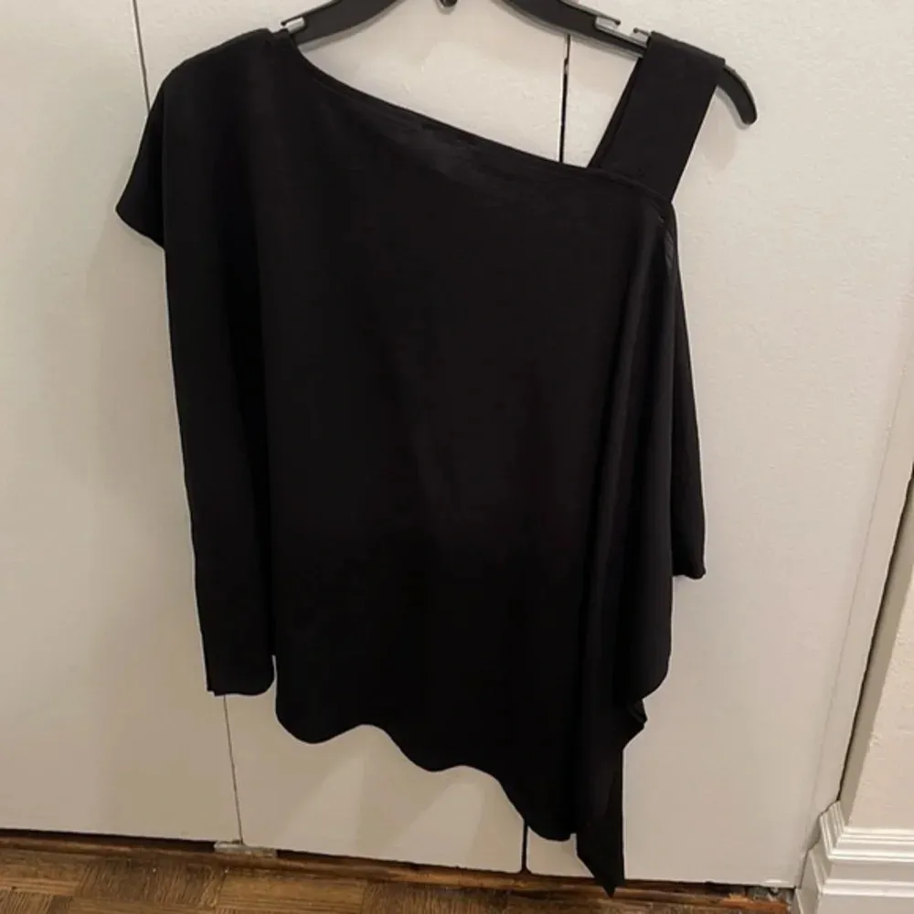 NWOT Jules & Leopold Asymmetrical top - Image 3