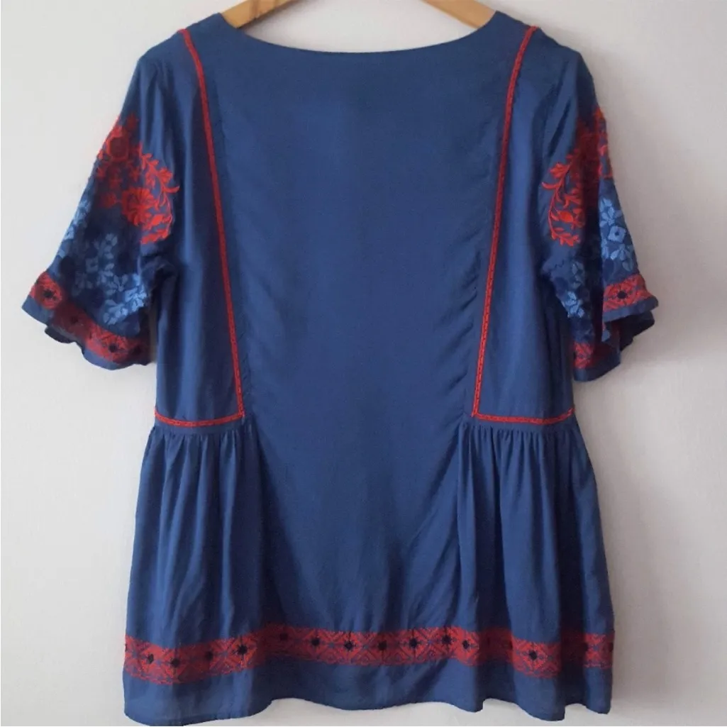 SUNDANCE "FABLE" BLUE/RED FOLKLORE EMBROIDERED TOP M Blue Size M - Image 5