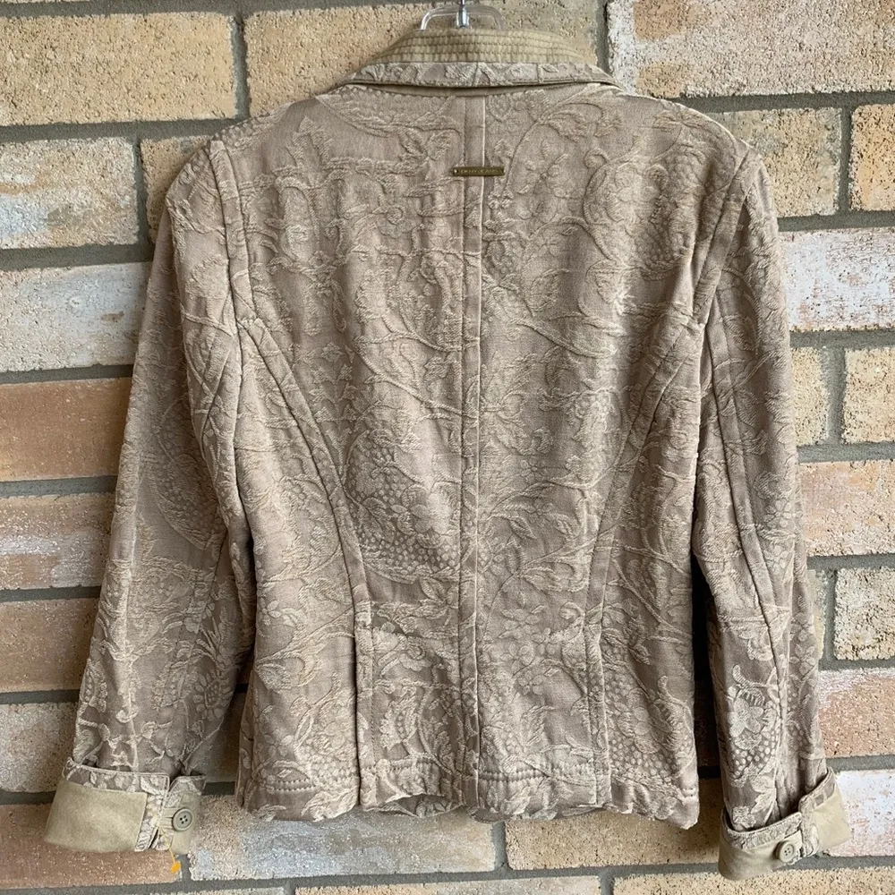 DKNY Jacket - Image 4