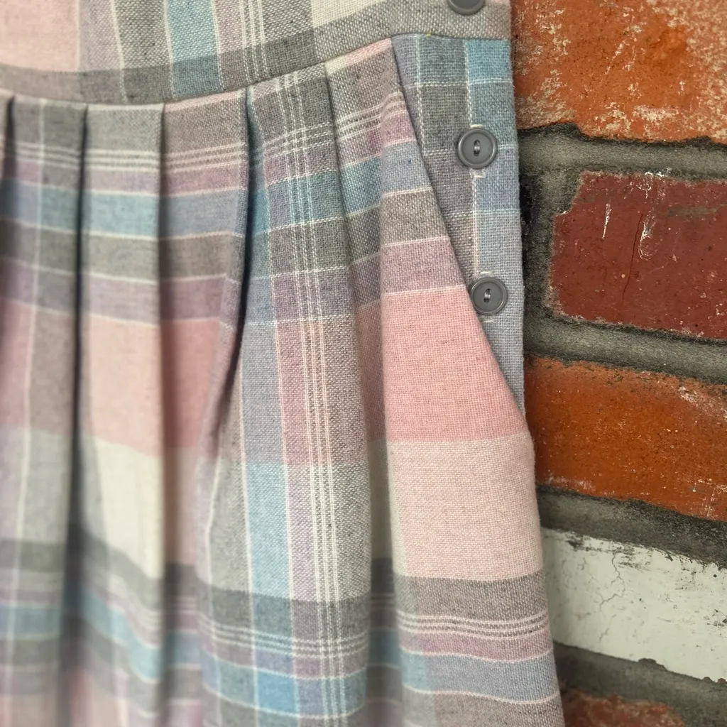 Vintage 80s pink pastel pleated wool skirt Size XS/S - Image 2