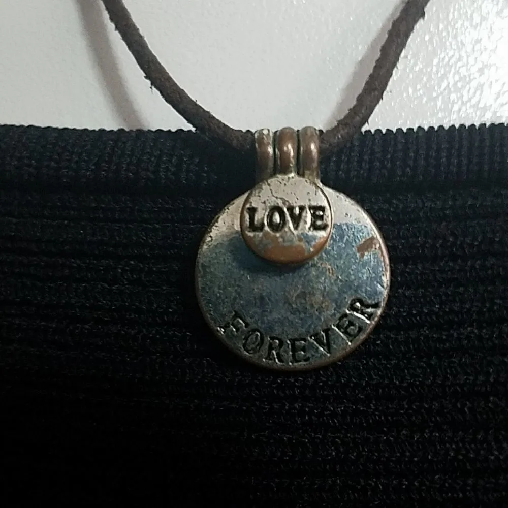 American Eagle Outfitters Love Forever Necklace - Image 2