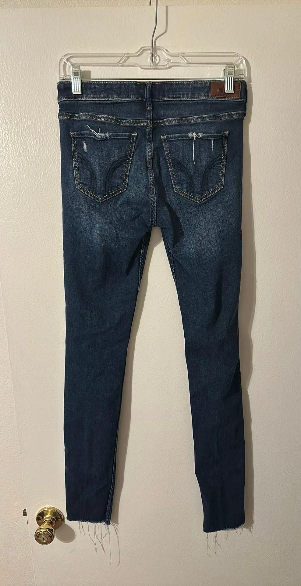 Low-Rise Skinny Jeans - Image 4