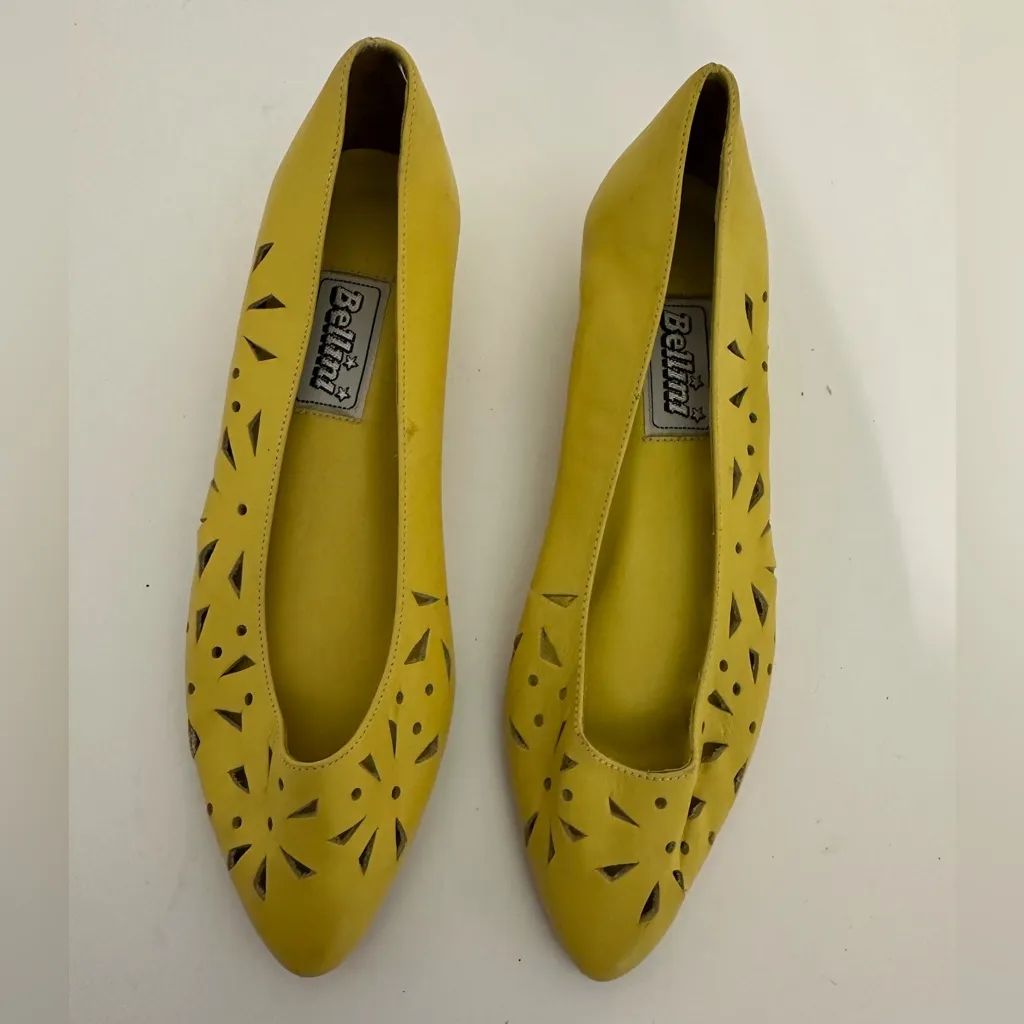 Bellini Yellow Leather Cutout Flats Pointed Toe Size 8M - Image 4