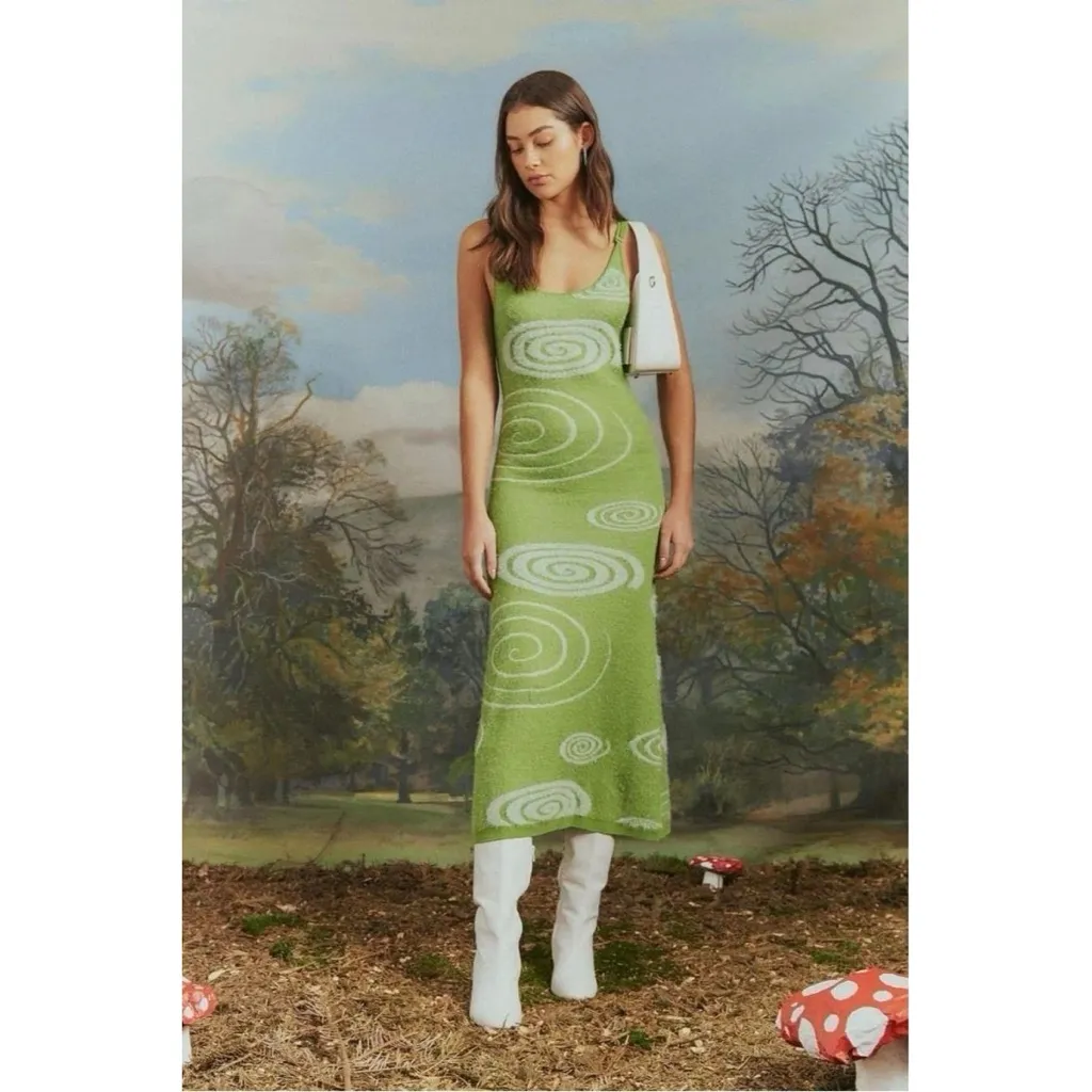 House of Sunny The Galaxy Hockney Midi Dress in Grass Green, X - Image 3