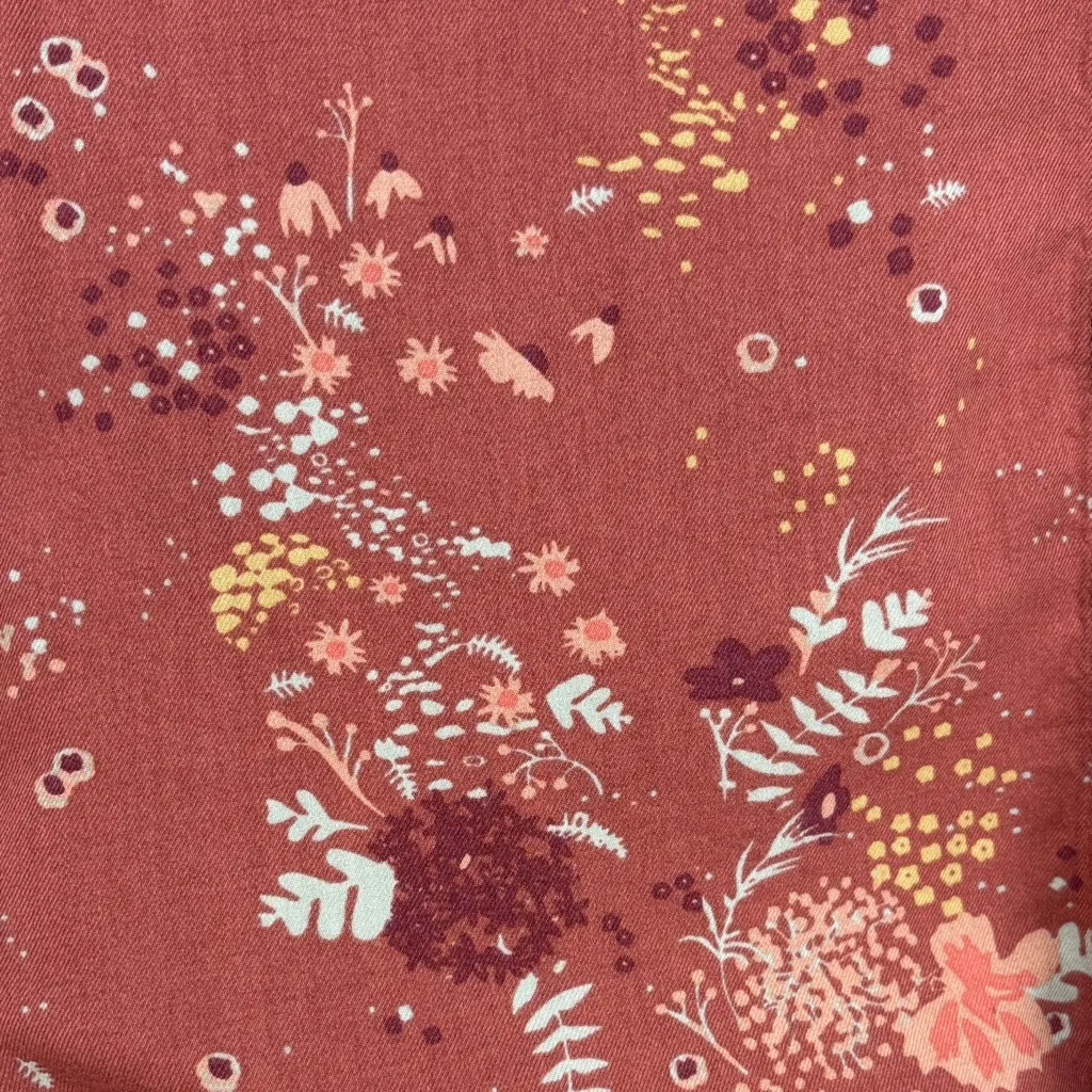 KUHL Elsie Short Sleeve Tie Front Top Women's Size Medium in Rosewood Whimsy - Image 14