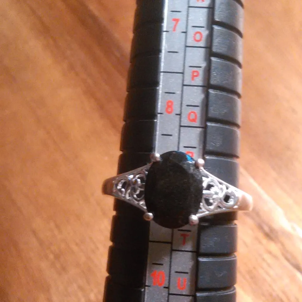 Australian Black Tourmaline Sterling Silver Solitaire Ring (Size 9) - Image 5