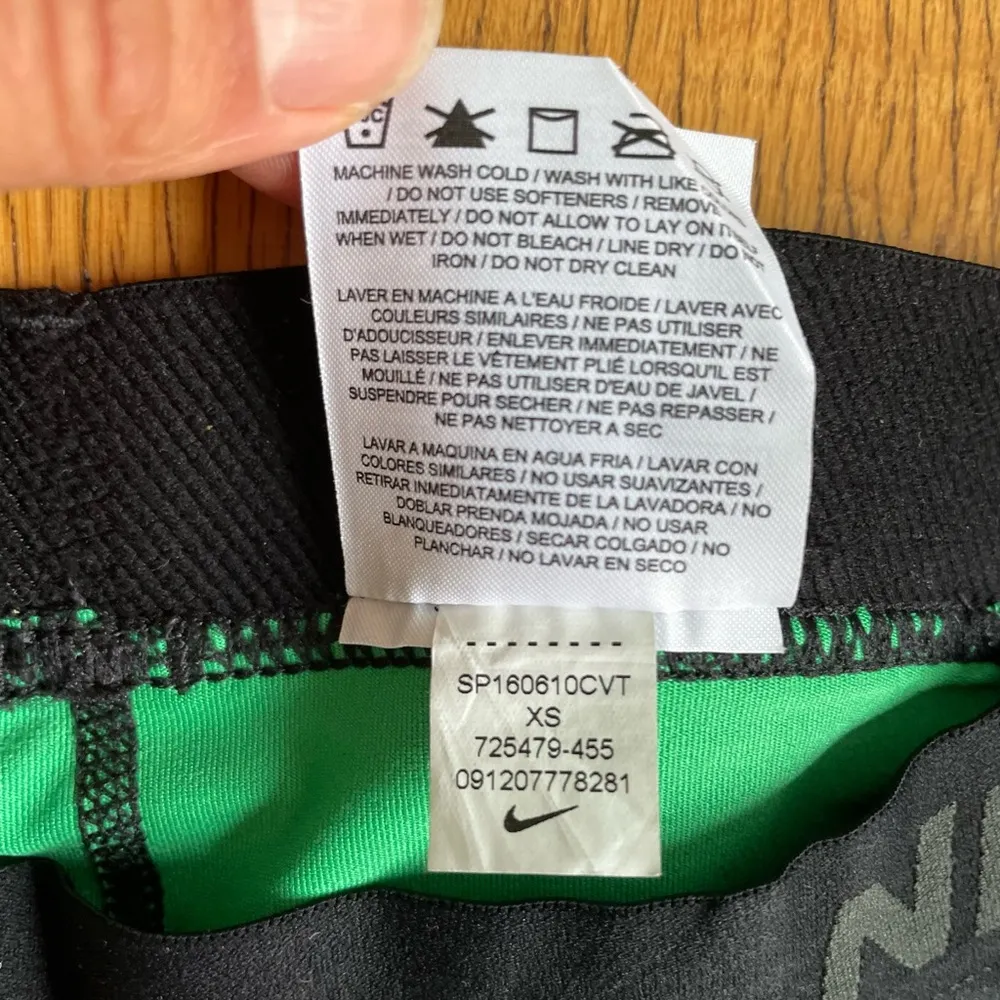 Pro green/black patterned running tights/workout leggings XS - Image 2