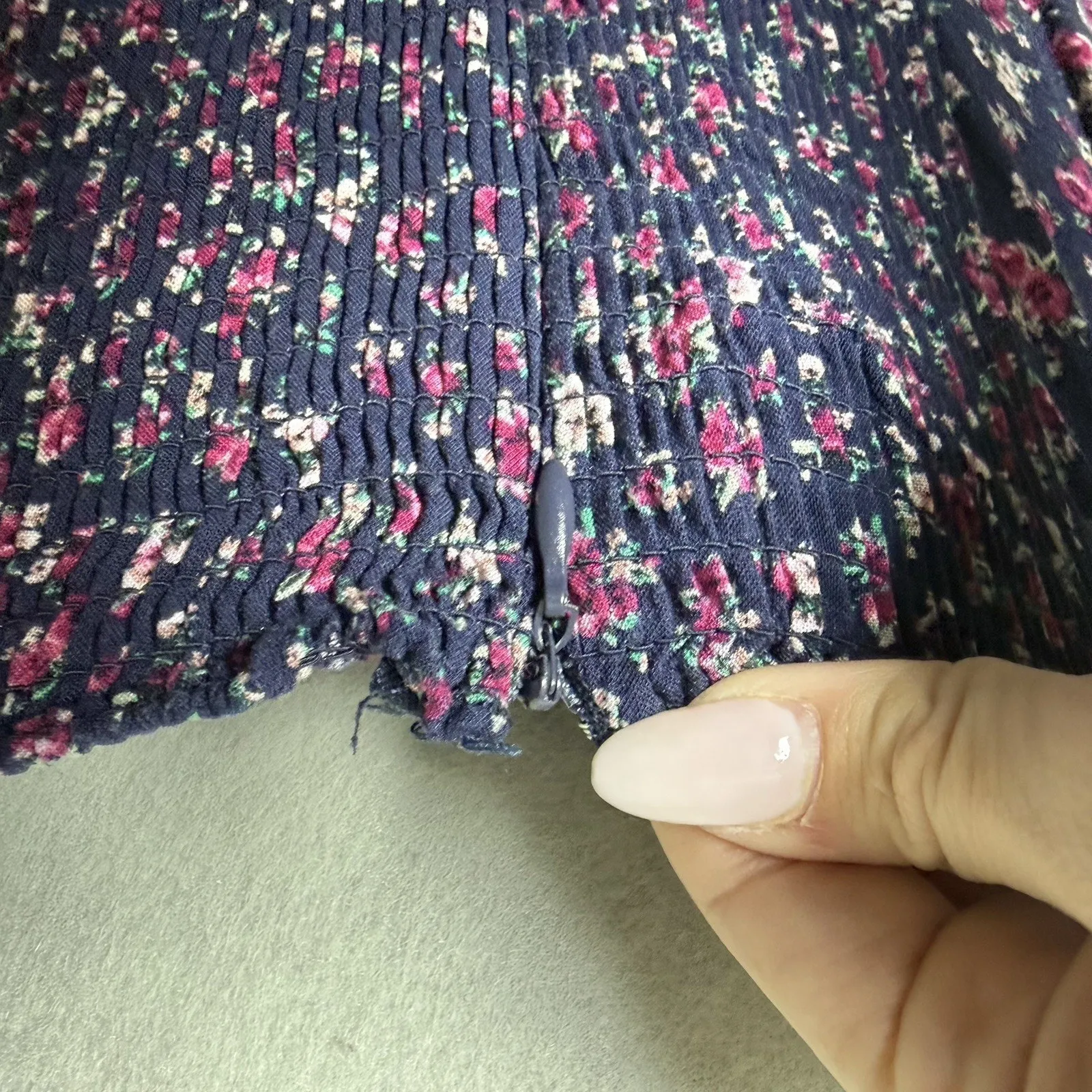 Francesca’s Blue Rain Navy Floral Boho Smocked Back Midi Dress Puff Sleeve L - Image 6