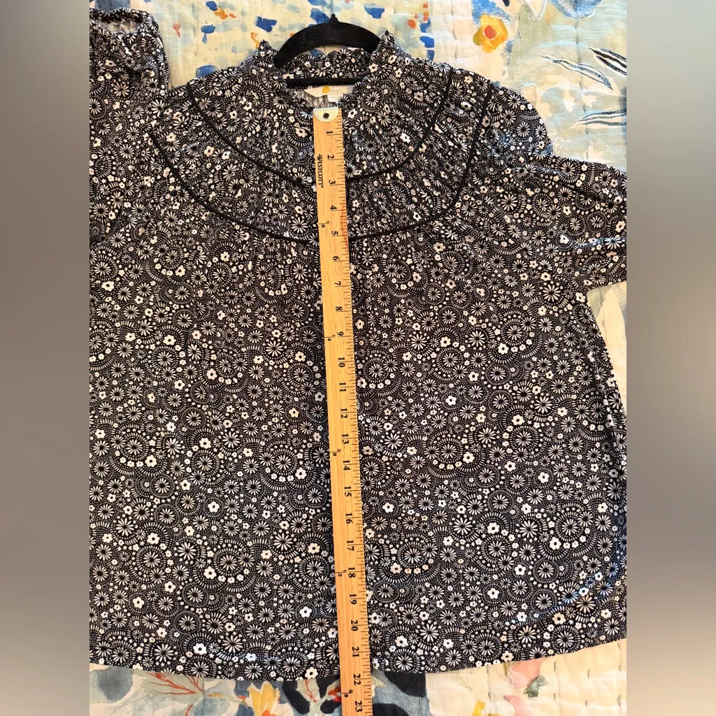 BODEN US10/UK14 Ruched Yoke Jersey Button Up Blouse Ditsy Black White Floral Size 10 - Image 12