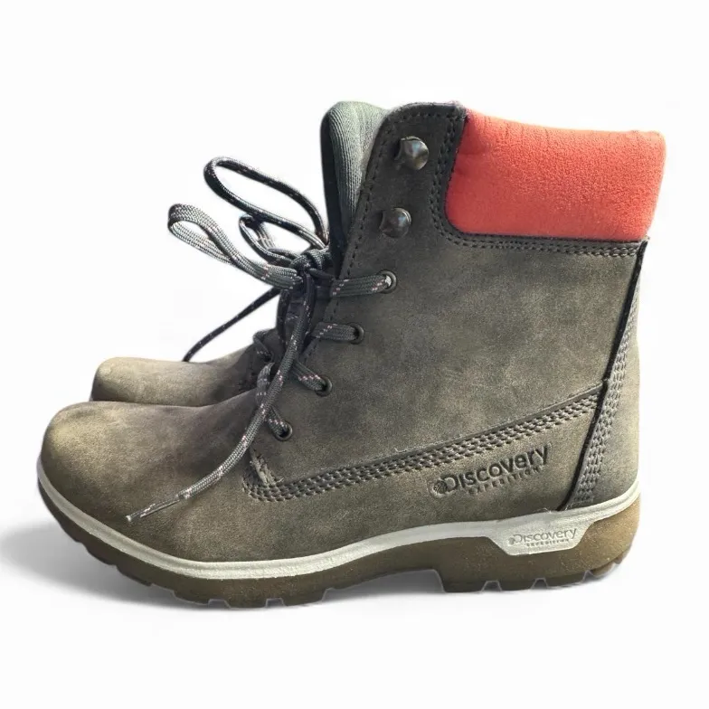 Discovery Expedition hiking boots grey with an orange cuff size 7.5 women - Image 2