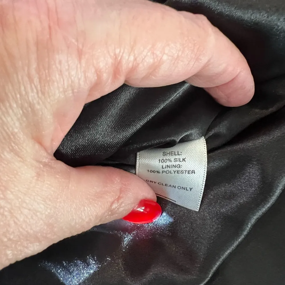 White House Black Market WHBM Size 2 Black White Strapless Cocktail Dress Silk - Image 4