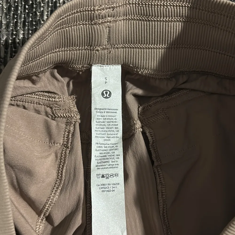Lululemon Dance Studio Relaxed-Fit Mid-Rise Cargo Jogger - Image 5