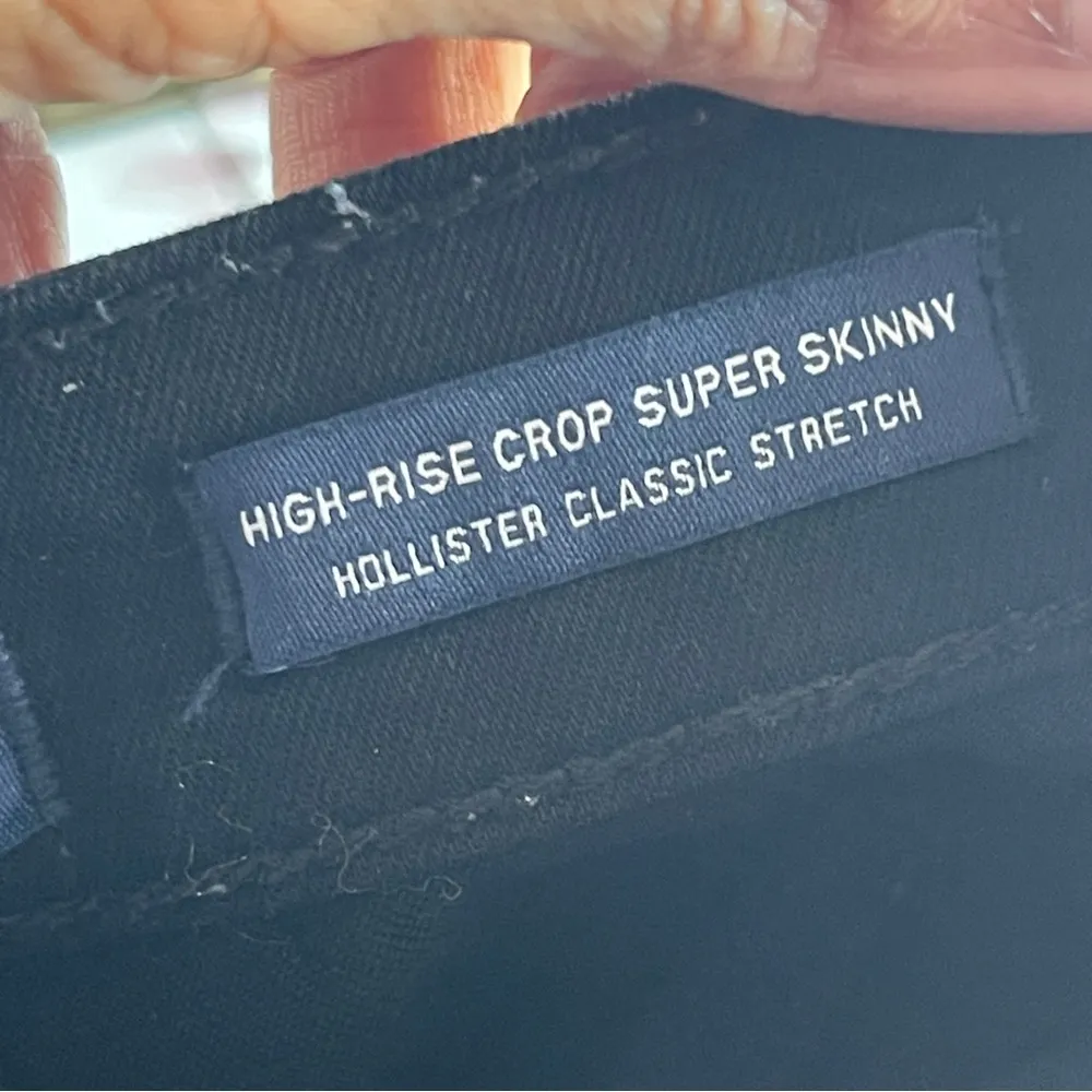 HOLLISTER | Black Distressed High Rise Crop Super Skinny Jeans Sz 26 - Image 7