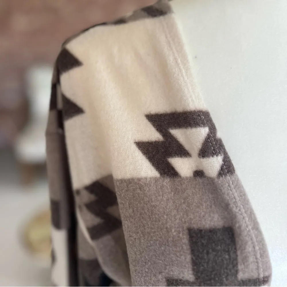 Sew In Love Aztec Cardigan Southwestern Open Front Print Tan Cream S Relaxed - Image 6