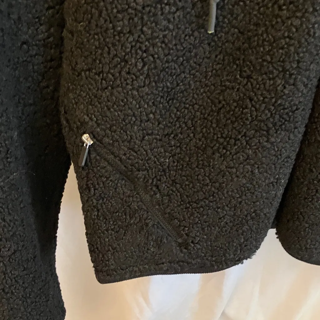 JoyLab: NWT Black Sherpa Fleece Quilted Hooded Jacket- Neon Green Accents - Image 5