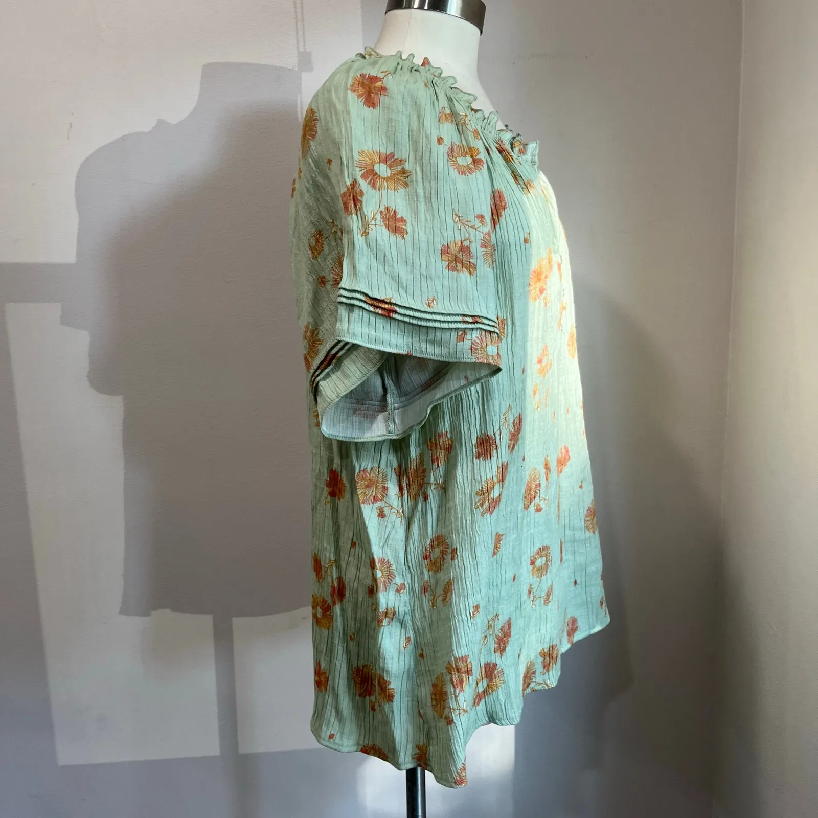 Wonderly Floral Light Green V Neck Textured Blouse Plus Size 2X - Image 2