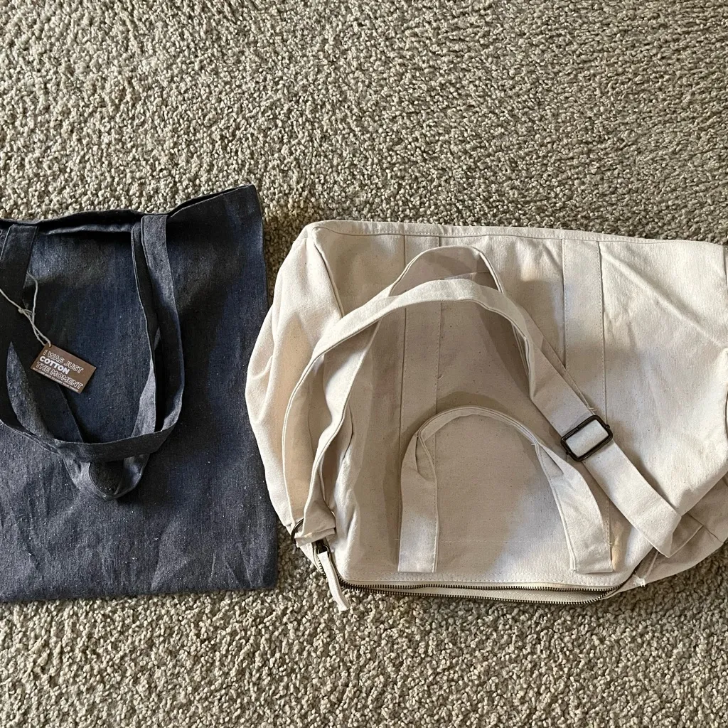 Visa Duffel Bag & Tote Bag Set - Image 3