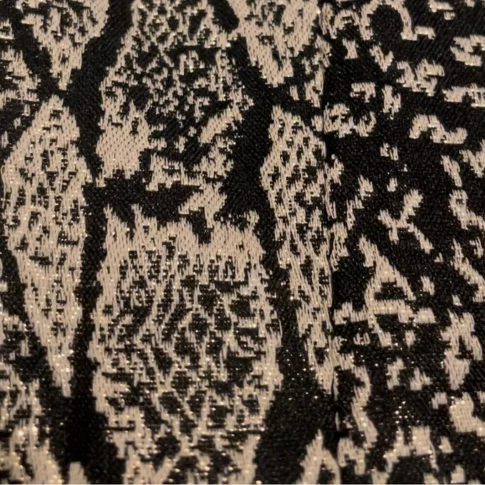 Misook Metallic Snake Reptile Print Open Front Topper Jacket Women’s Size Medium - Image 9