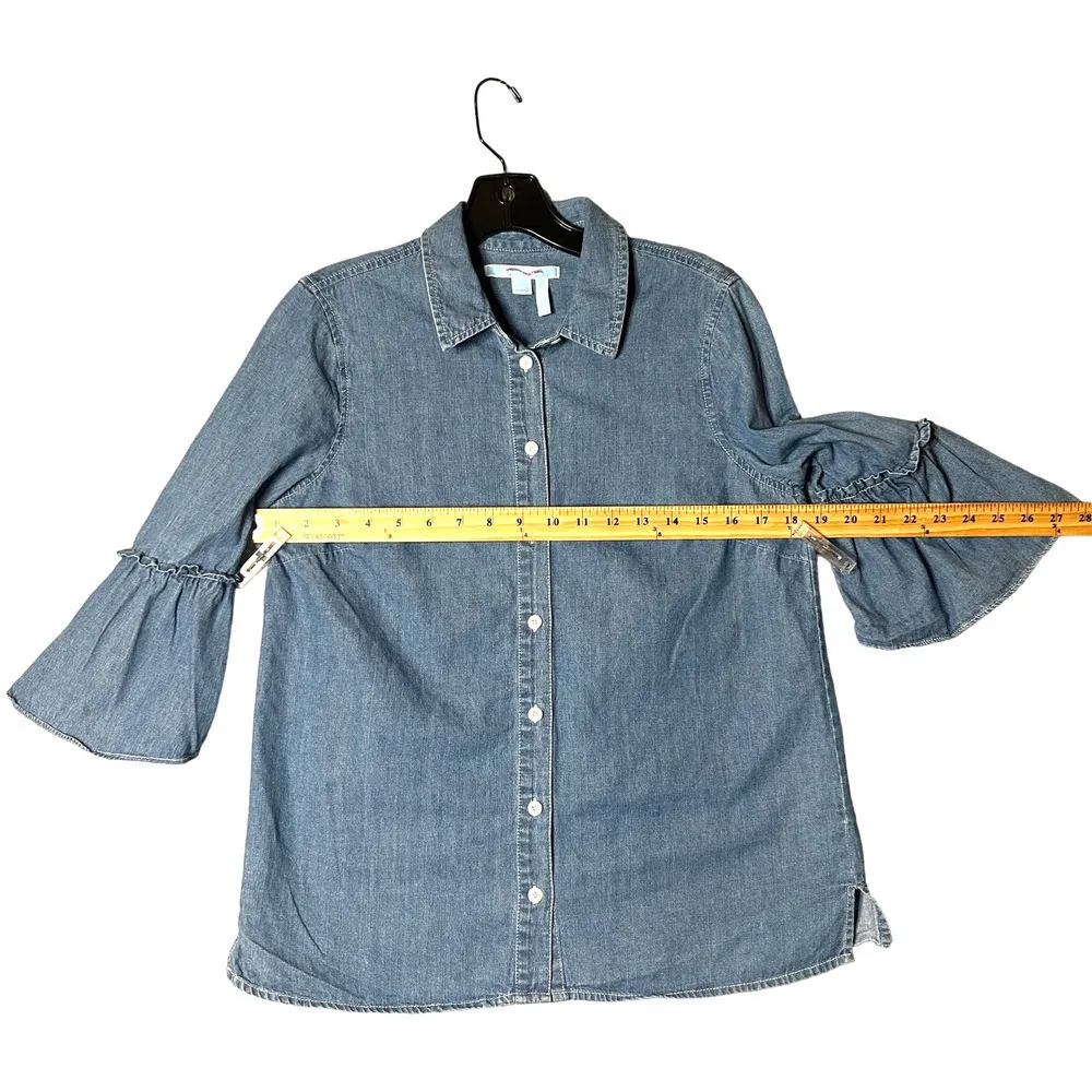 Draper James Top‎ Womens 4 Blue Chambray Bell Sleeve Button Down Top - Image 4