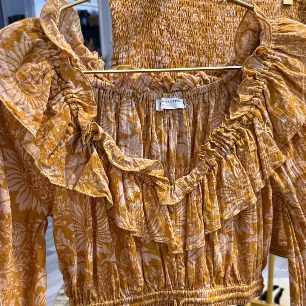 Spell & the Gypsy Lioness SET TOP IS S SKIRT IS M - Image 4