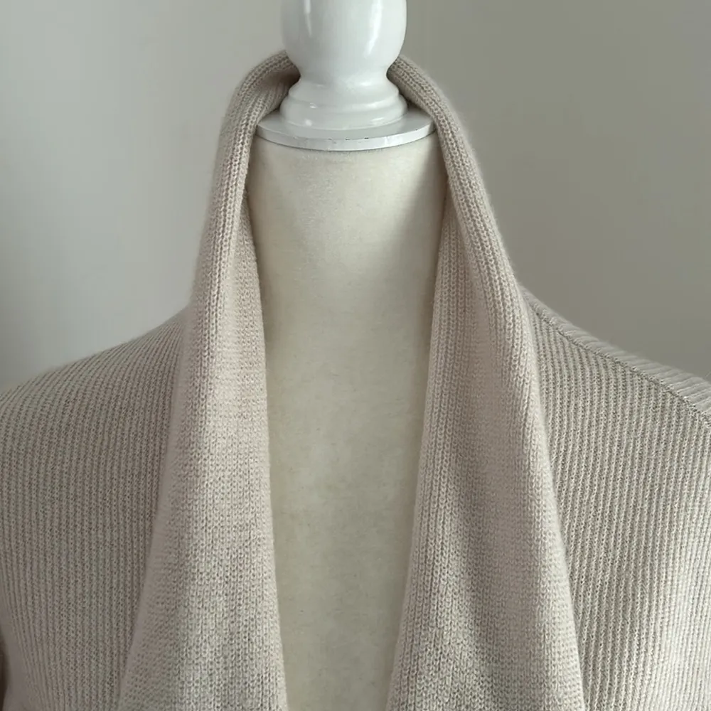 Nordstrom Signature Cream Cashmere Blend Cardigan sz XS/S - Image 2