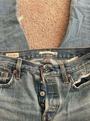 Levi’s Wedgie - Image 2