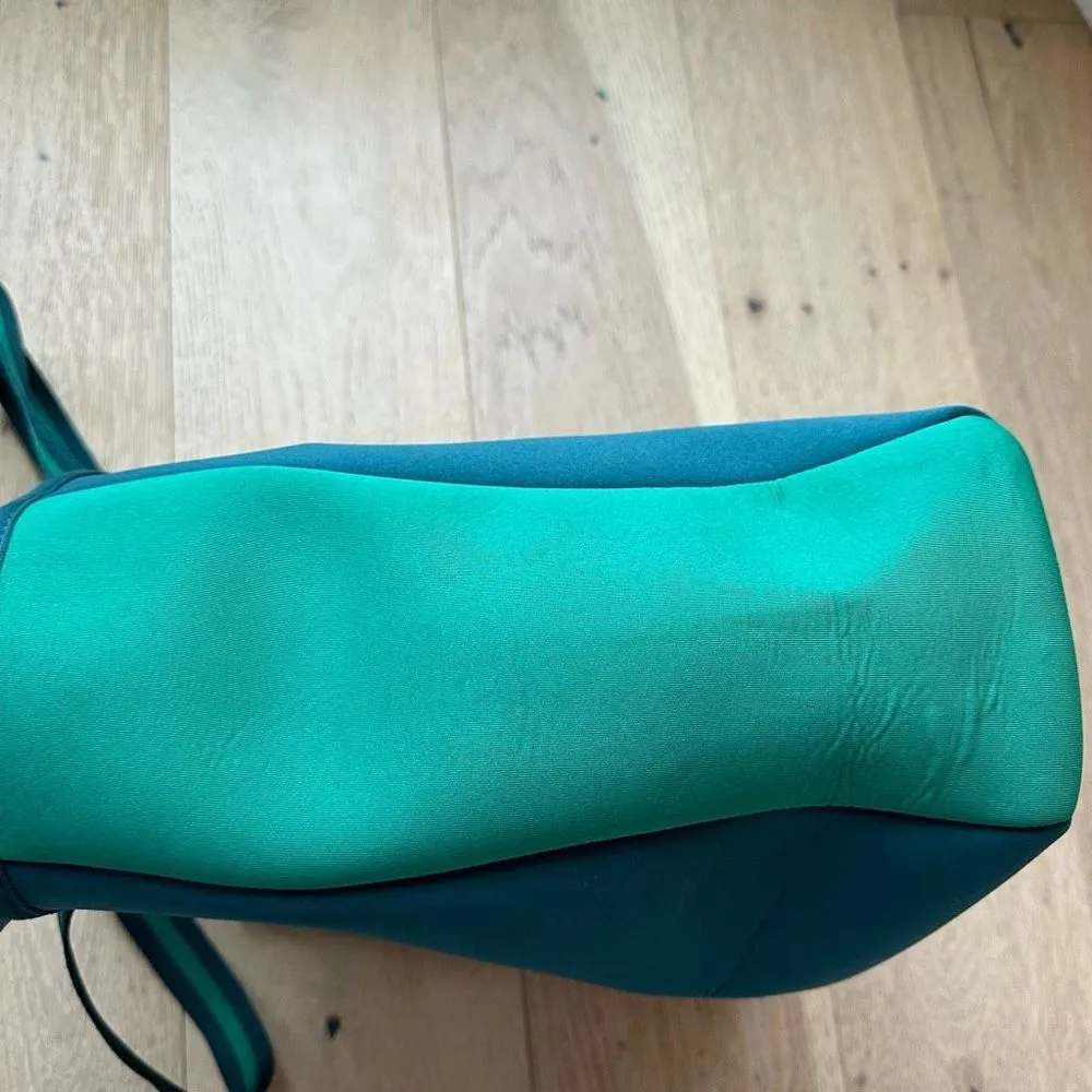 Summersalt  Beach Tote Bag Seaglass Seaweed Green Neoprene Waterproof - Image 12